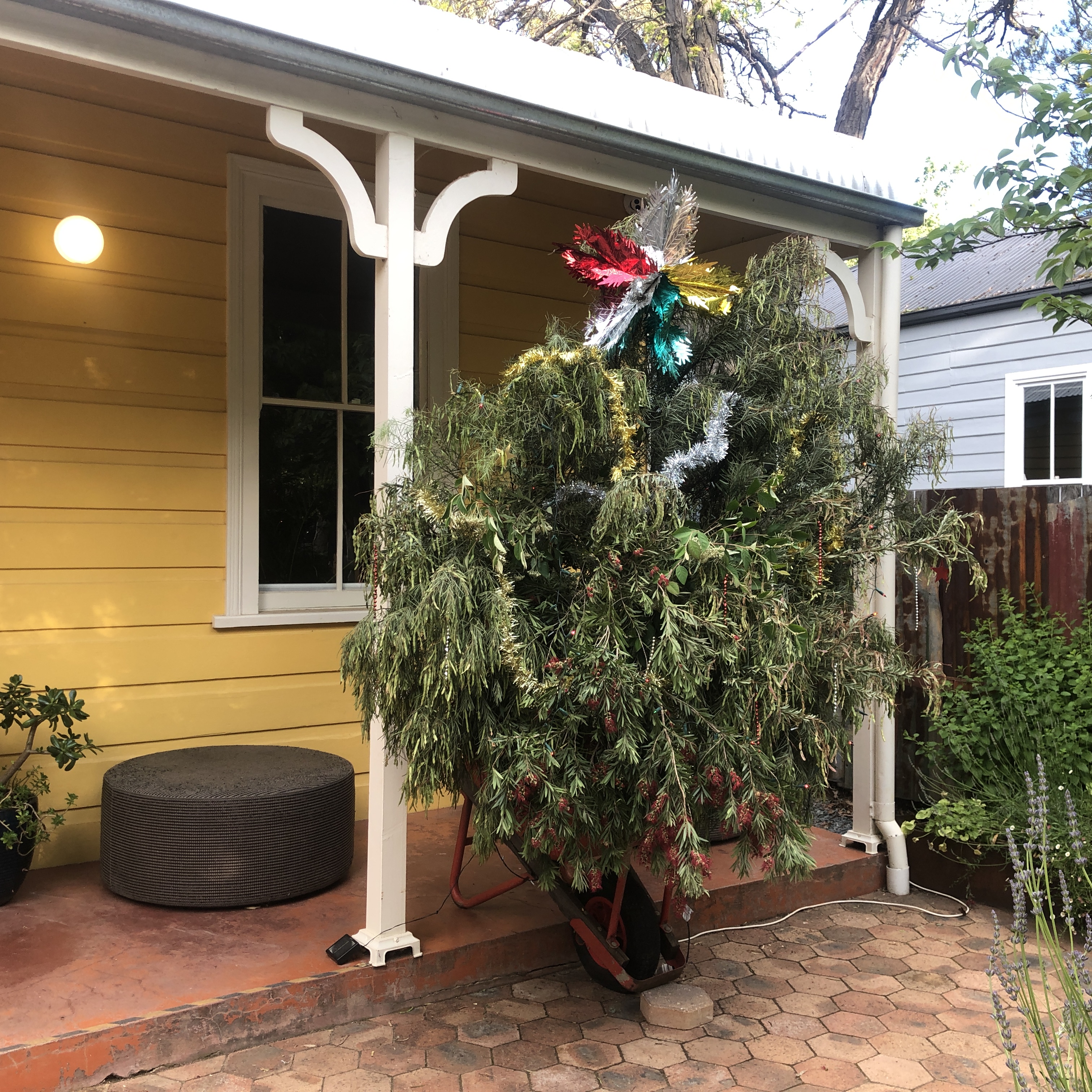 Garden Cuttings Christmas Tree & Salvaged Christmas Decorations